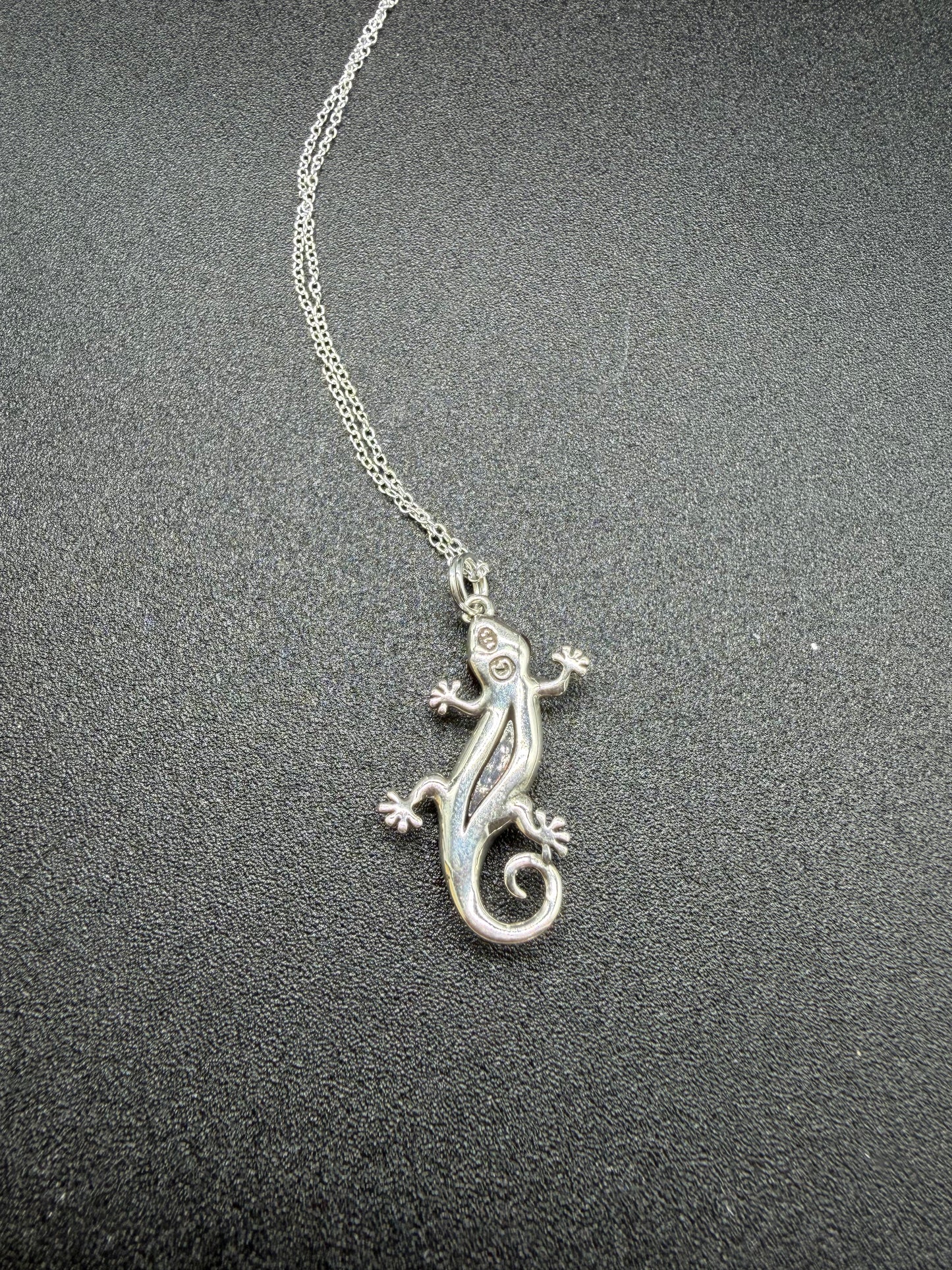 Baltic Amber Gecko Lizard Pendant Sterling Silver Necklace