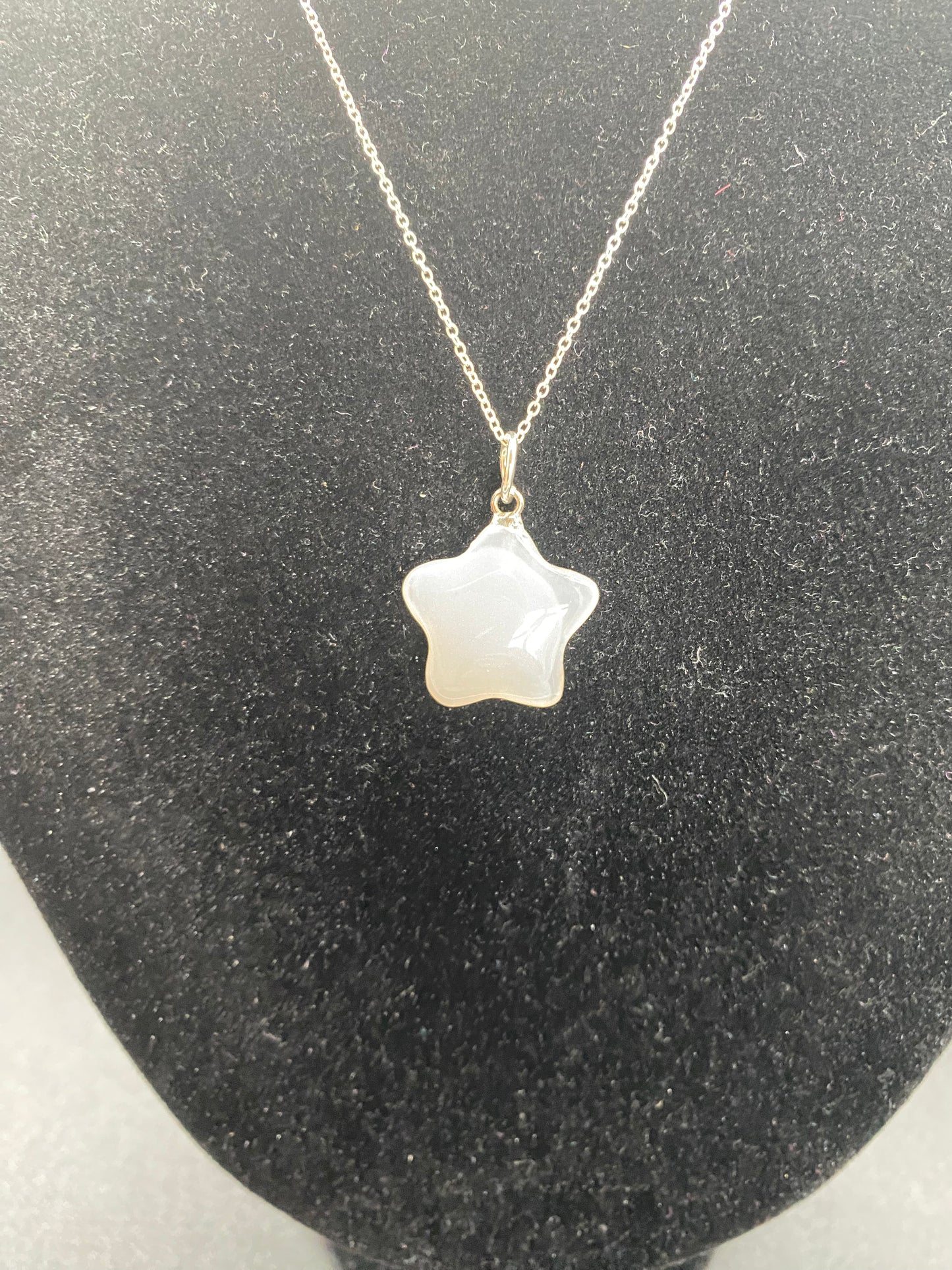 Clear Quartz Star Necklace, Translucent Crystal Pendant, 925 Sterling Silver Dainty Chain, Healing Light Jewellery, Minimalist Star Charm