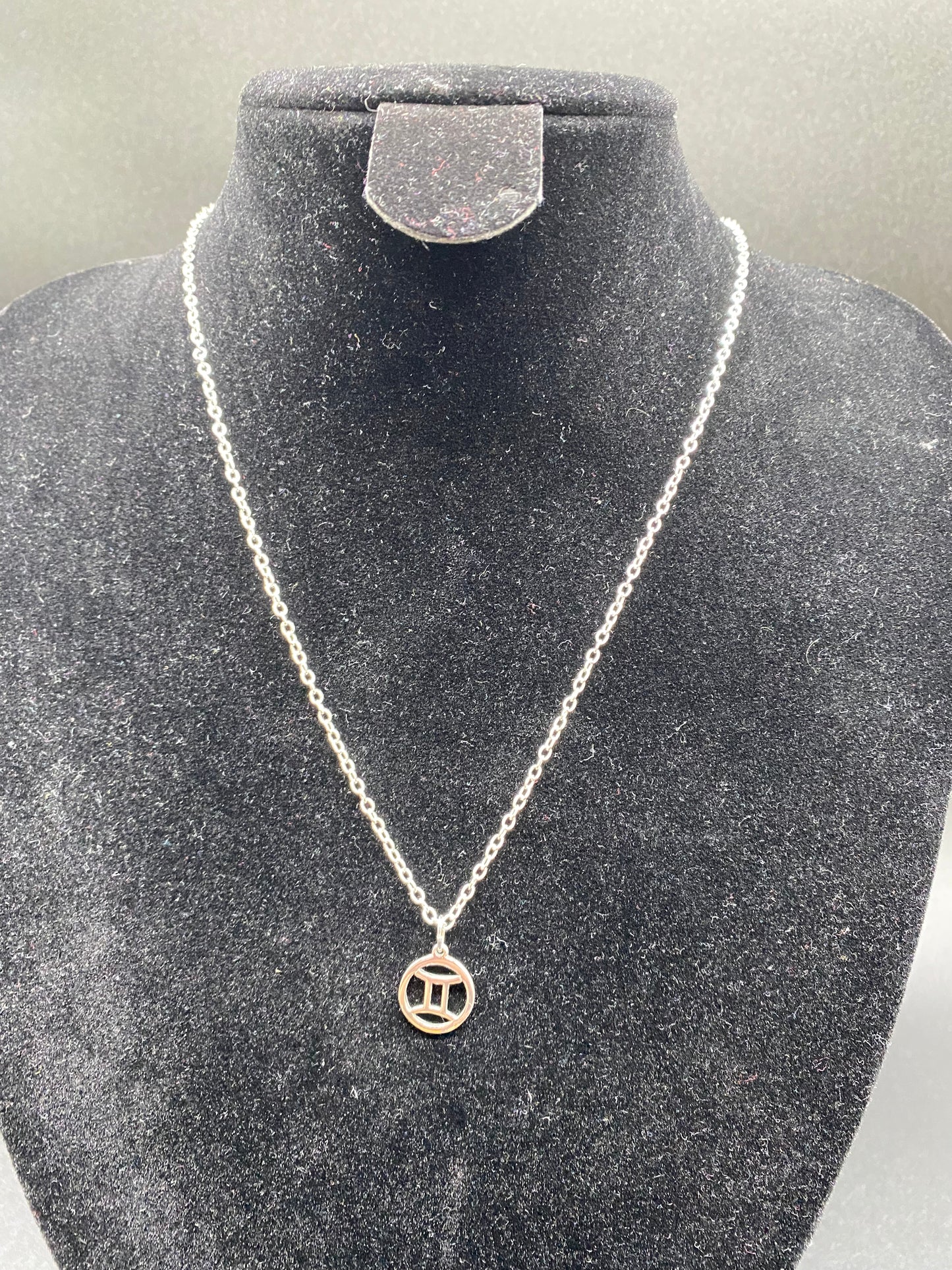 Gemini Zodiac Sign Pendant Necklace in 925 Sterling Silver